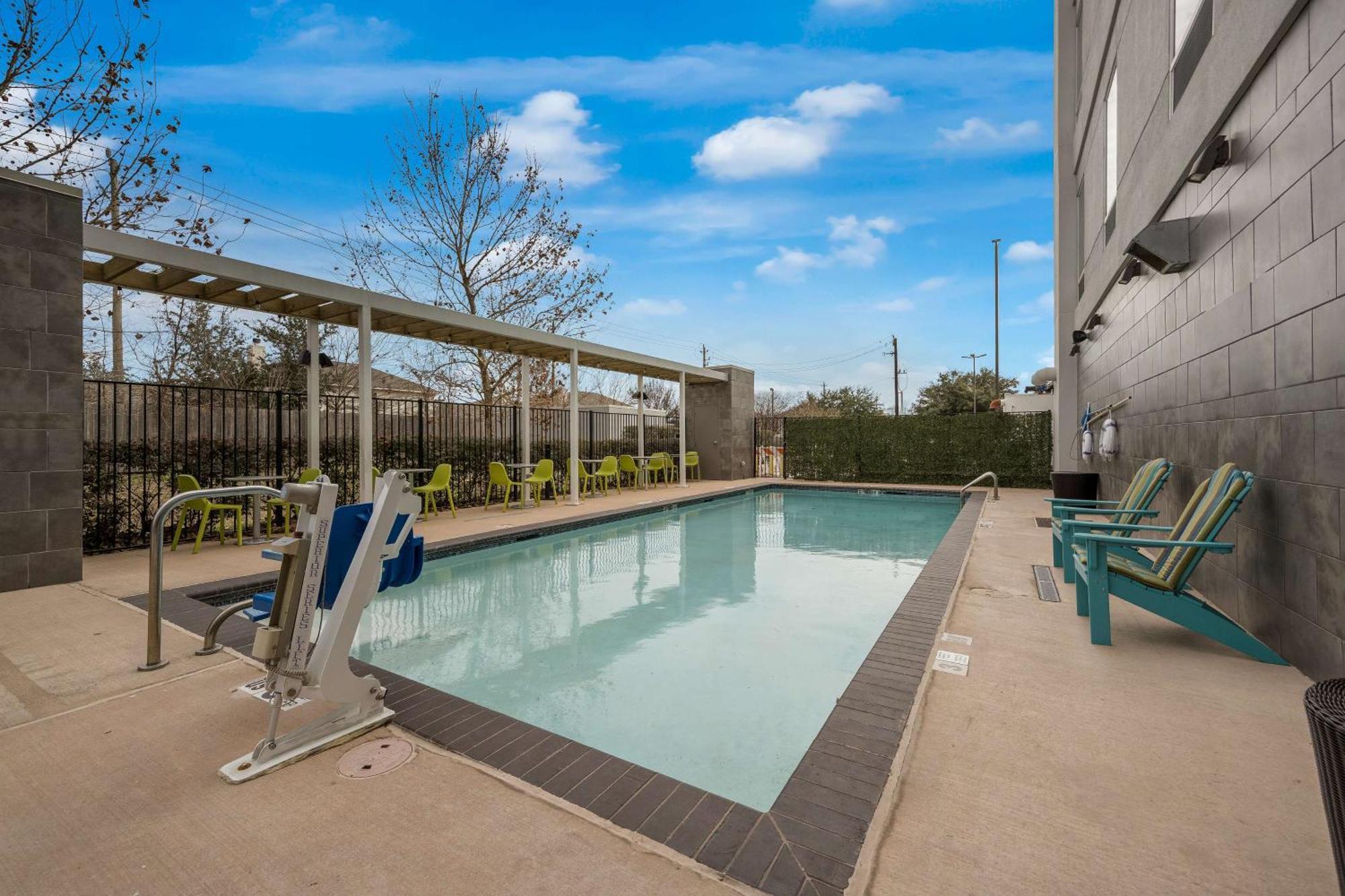 Home2 Suites By Hilton Baytown Εξωτερικό φωτογραφία